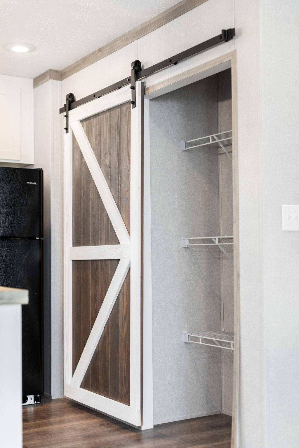 40” Iron Mountain barn door